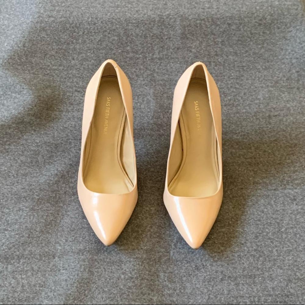 Saks Fifth Avenue Light Beige Pink Classic Stiletto Pumps - Picture 9 of 12